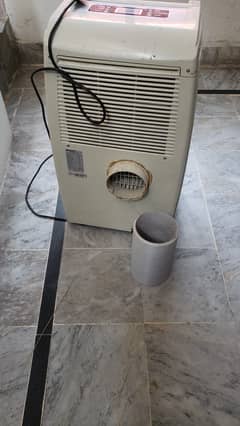 ELEKTA PORTABLE AC 1 TON