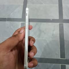 IPHONE 7 PTA