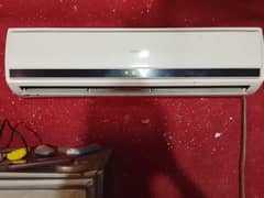Haier 1.5 ton DC inverter heat and cool