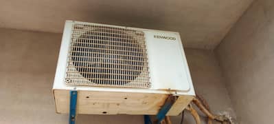 DC INVVERTER AC  1.5 TON