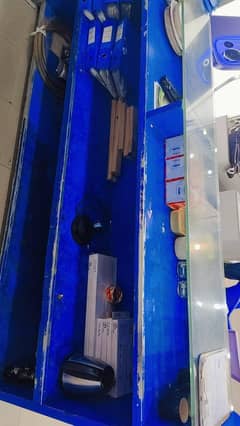 2 Counter 6×2.5 Glass And Wooden For Sale