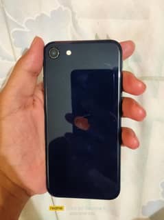 iPhone SE 3 factory unlocked