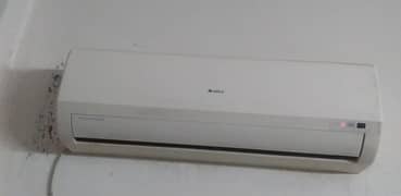 Gree 1.5 ton split ac Non inverter