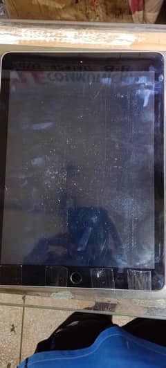 ipad i5 generation 32GB memory glass change baki all ok