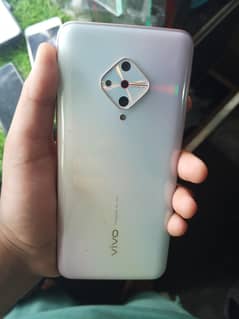 vivo y51