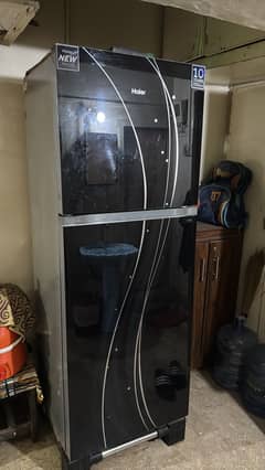 Haier full size fridge 18 cubic feet
