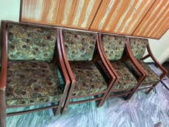 4 pc Wood Chairs