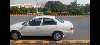Corolla xe 2000