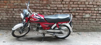 bike ka koi itna kharcha ni a 1 liter sa 60 km Karti a granty