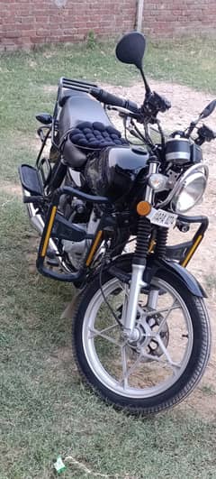 Suzuki GS 150 SE