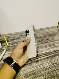 iPhone 14 pro factory unlocked