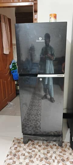 Dawlance fridge bilkul new condition  for sell