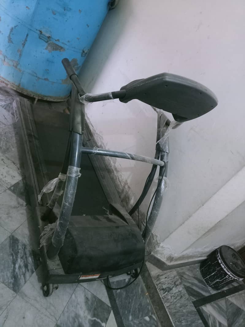 Treadmill running machine 1