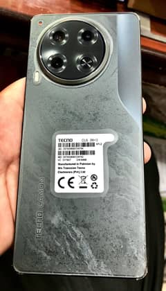 Tecno Camon 30