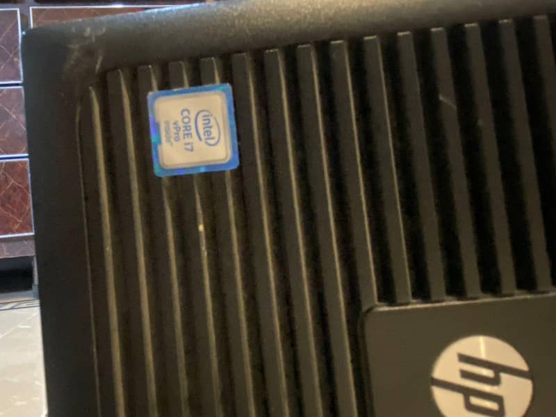 core i5 , 6th gen with lcd and keyboard 2