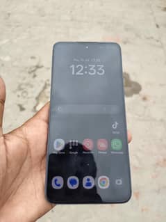 Real me 13 plus 5G . . . . . 12-256