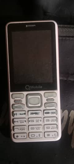 QMobile E1000 Party