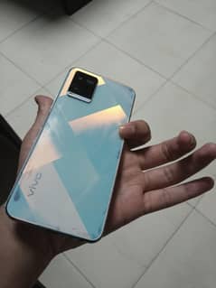 vivo y21 available for sale 10/10 condition with box