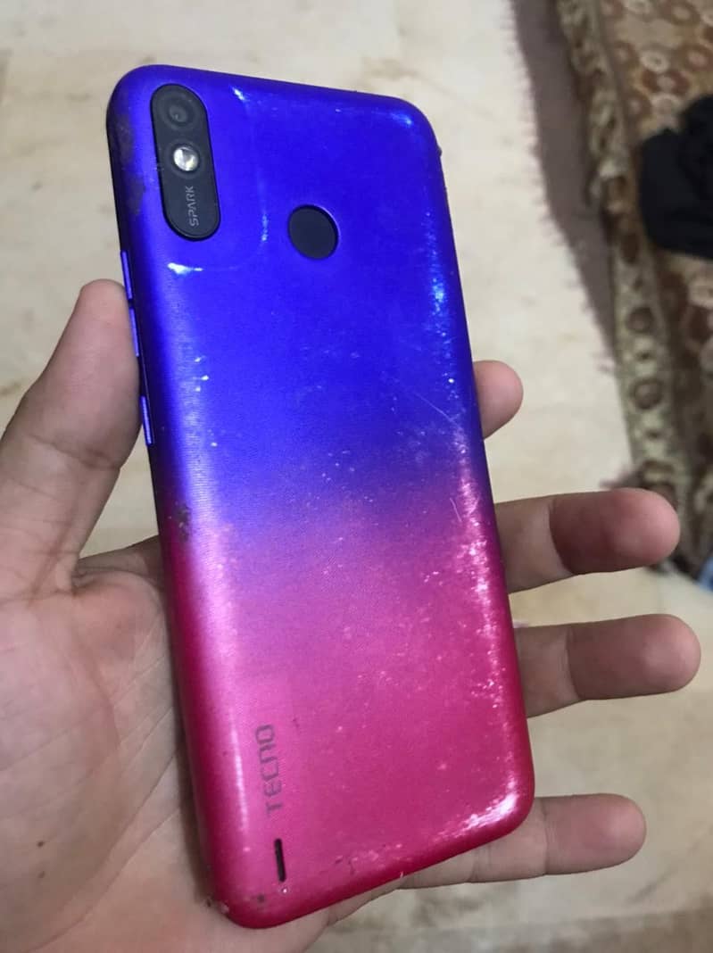 tecno spark 4 lite condition 10/8 pta a sy on h 6