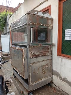 shwarma counter