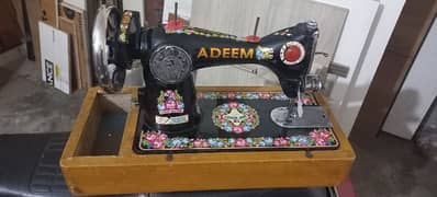 Sewing machine 9/10 condition