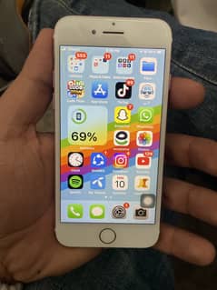 iphone 7  128 GB pta approved