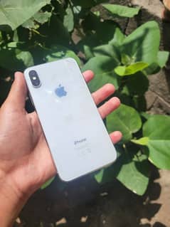 iPhone X