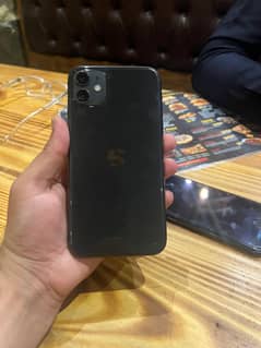 Iphone 11 Non PTA Factory Unlock 9/10