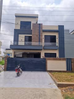 Brand New House for Sale on 70ft Road
