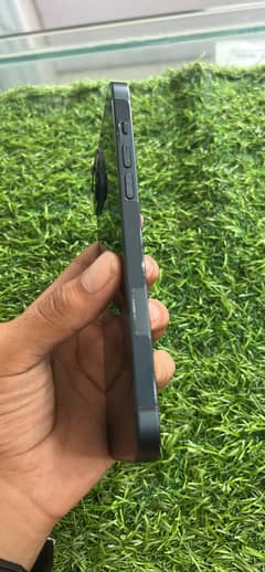 iPhone 14 Plus