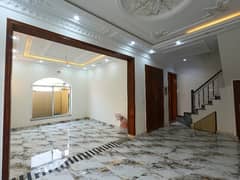 Corner Formanities Housing Scheme - Block LL House Sized 5 Marla Is Available