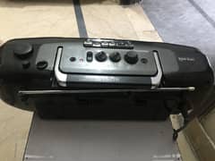 Tape radio