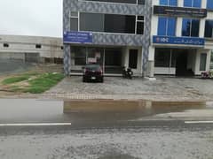 gorund floor shop for rent available in bahria town Lahore