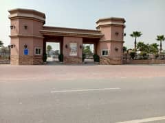 This Is Your Chance To Buy Prime Location Residential Plot In Royal Palm City - Block I Gujranwala