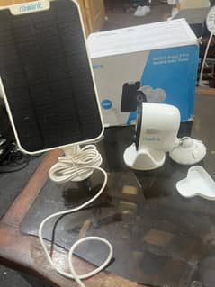 Reolink 4MP solar camera Night vision colr with Betty back up
