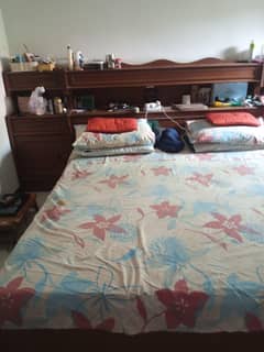 king size bed with Master Ortho mattress