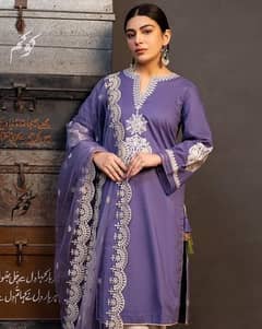 Lawn Suit/3 pieces Dresses/Branded Suits/Summer Collection/Ladies Suit