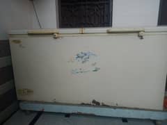 Waves Deluxe Model Refrigerator
