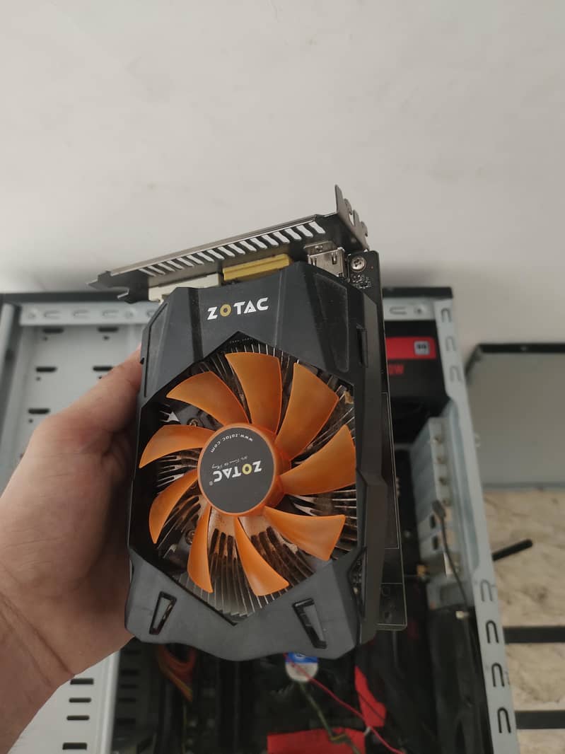 i7 7th 7700k processor with Z270 k6 ASrock motherboard gt 740 ddr5 gpu 2