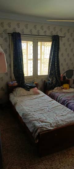 20000. ladies furnished sharing rooms available for rent 4 floor gulshan block 16. erum centre iftikhar estate