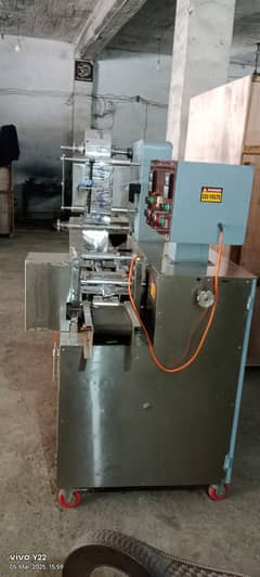 Packing Machine Pillu wrap packing machine cake bread rask candy etc