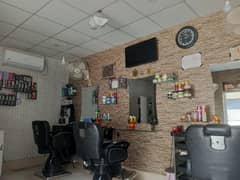 urgent sale Gents saloon
