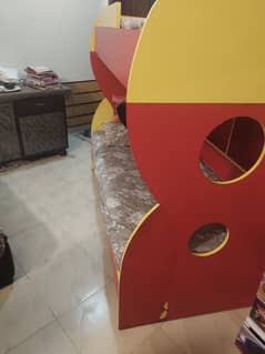 bunk bed