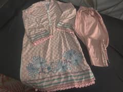 exclnt condition dresses