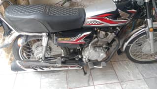 Honda 125 Black 2023/24 Model
