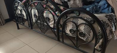 Iron Bed With Dressing Table