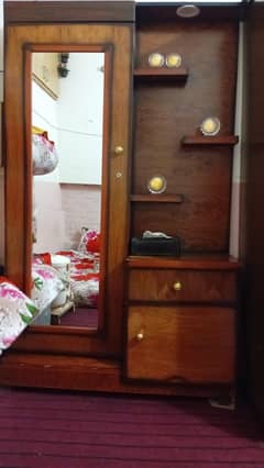 dressing table