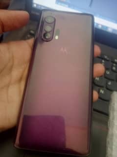 Moto edge Plus