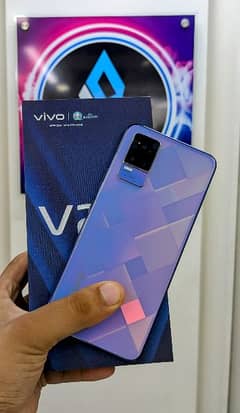 vivo v21e 8/128 GB 03230374234 My whatsapp number