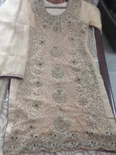 golden colour dress
